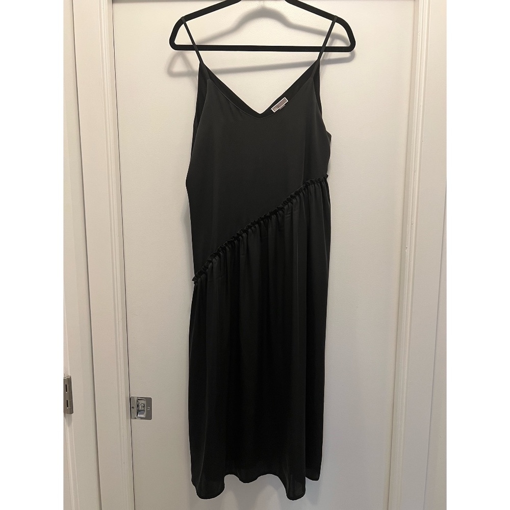 Chelsea28 Black Dress